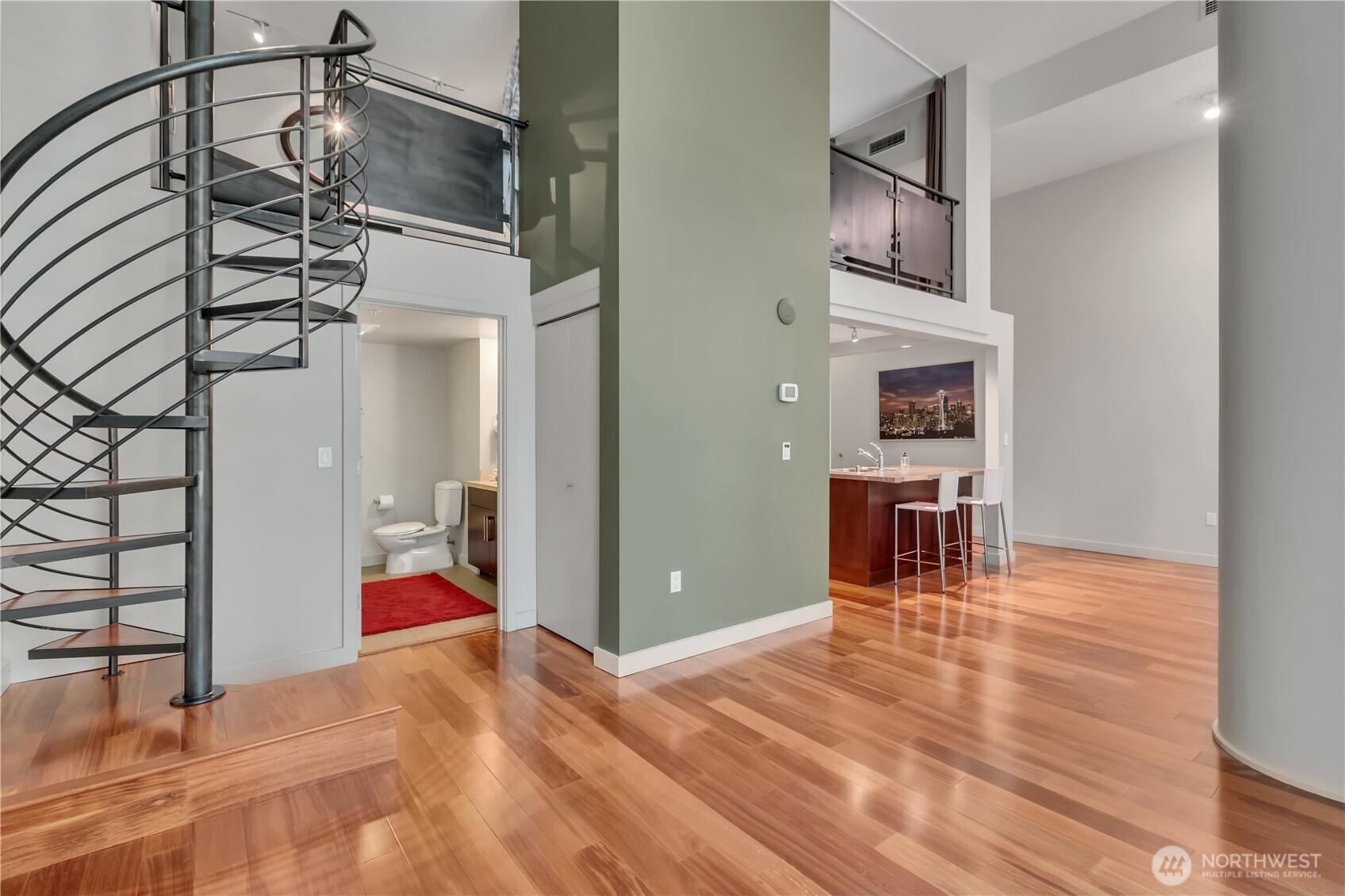 900 Lenora Street Seattle WA 98121