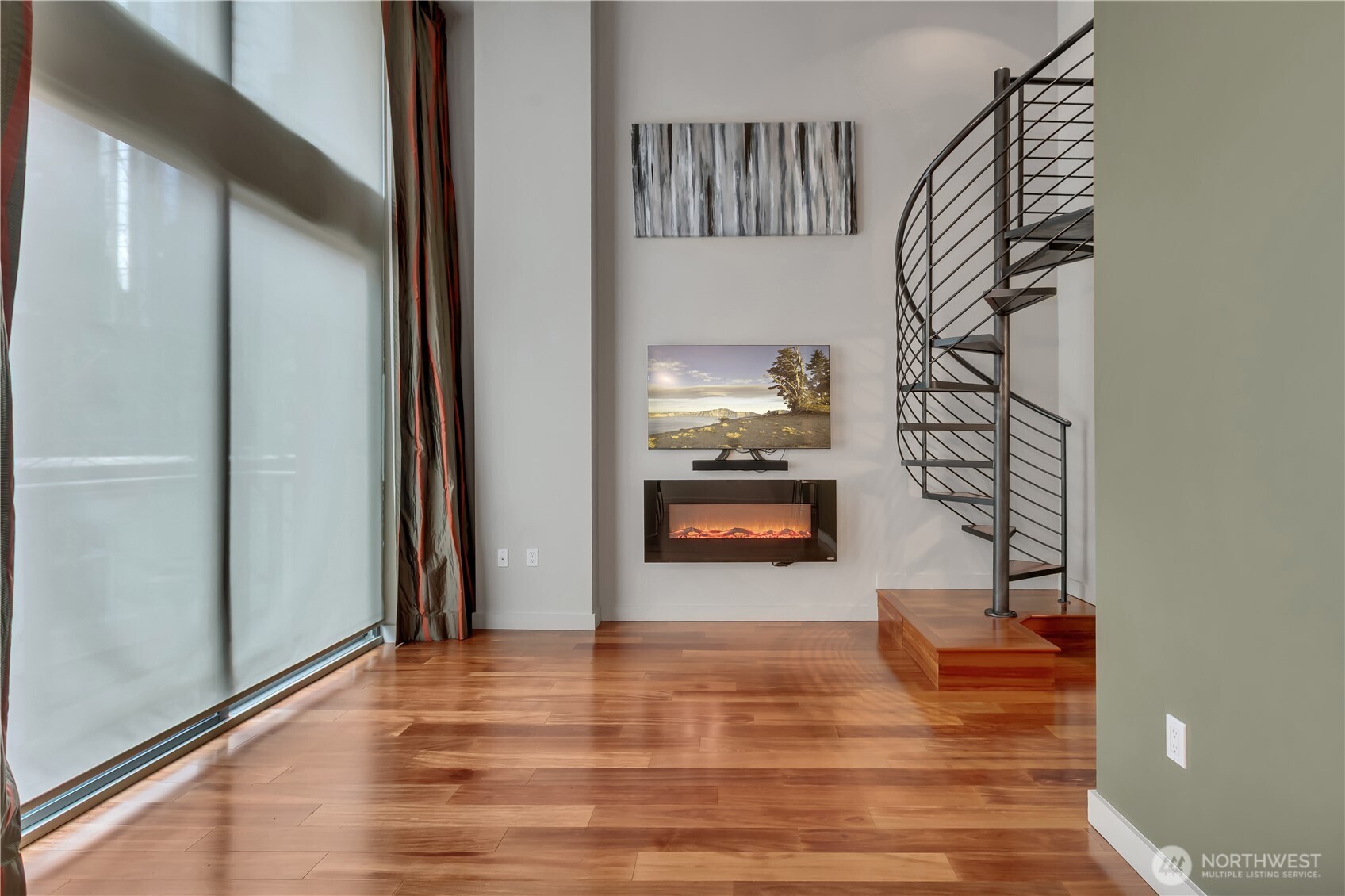 900 Lenora Street Seattle WA 98121