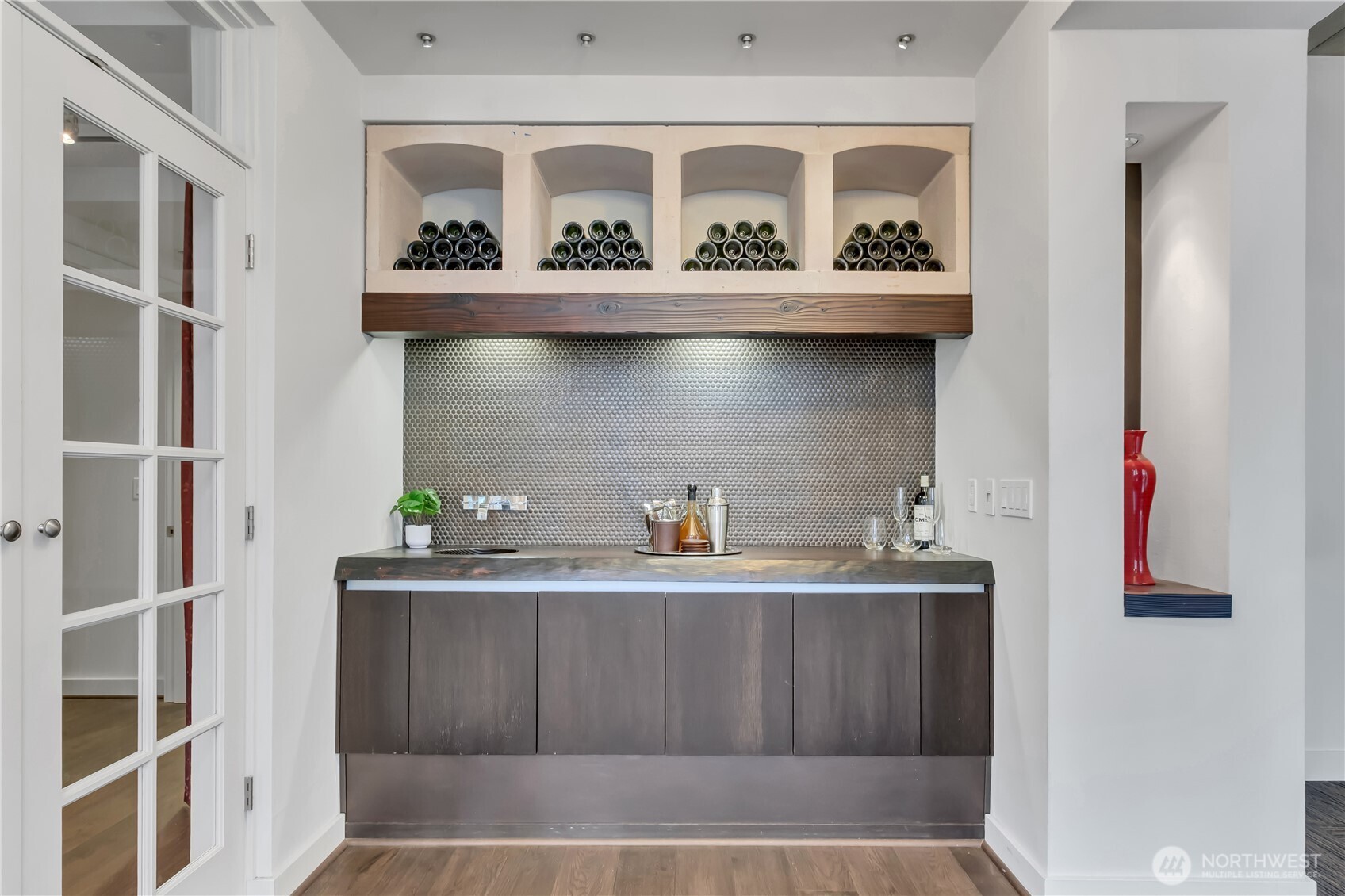 900 Lenora Street Seattle WA 98121
