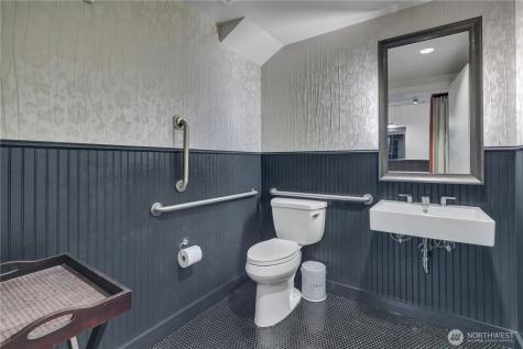900 Lenora Street Seattle WA 98121