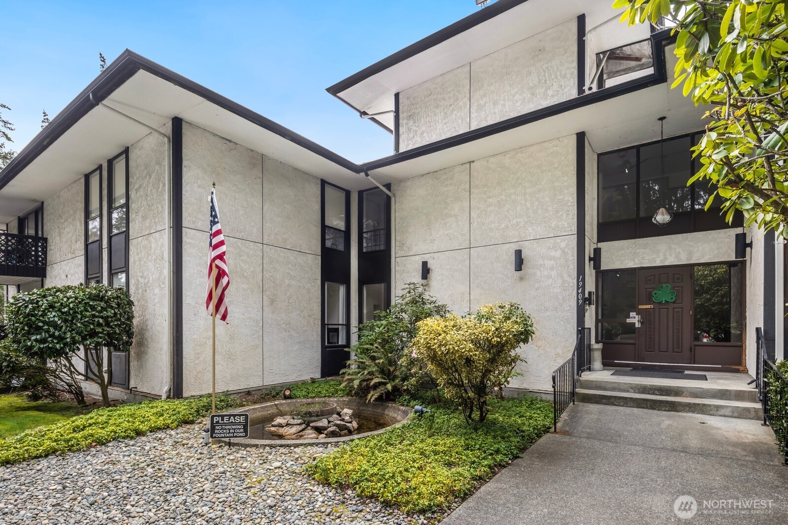 19409 56th Avenue W Lynnwood WA 98036