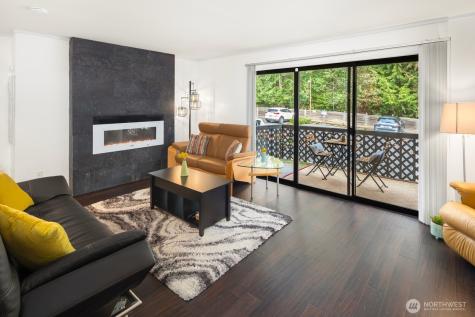19409 56th Avenue W Lynnwood WA 98036