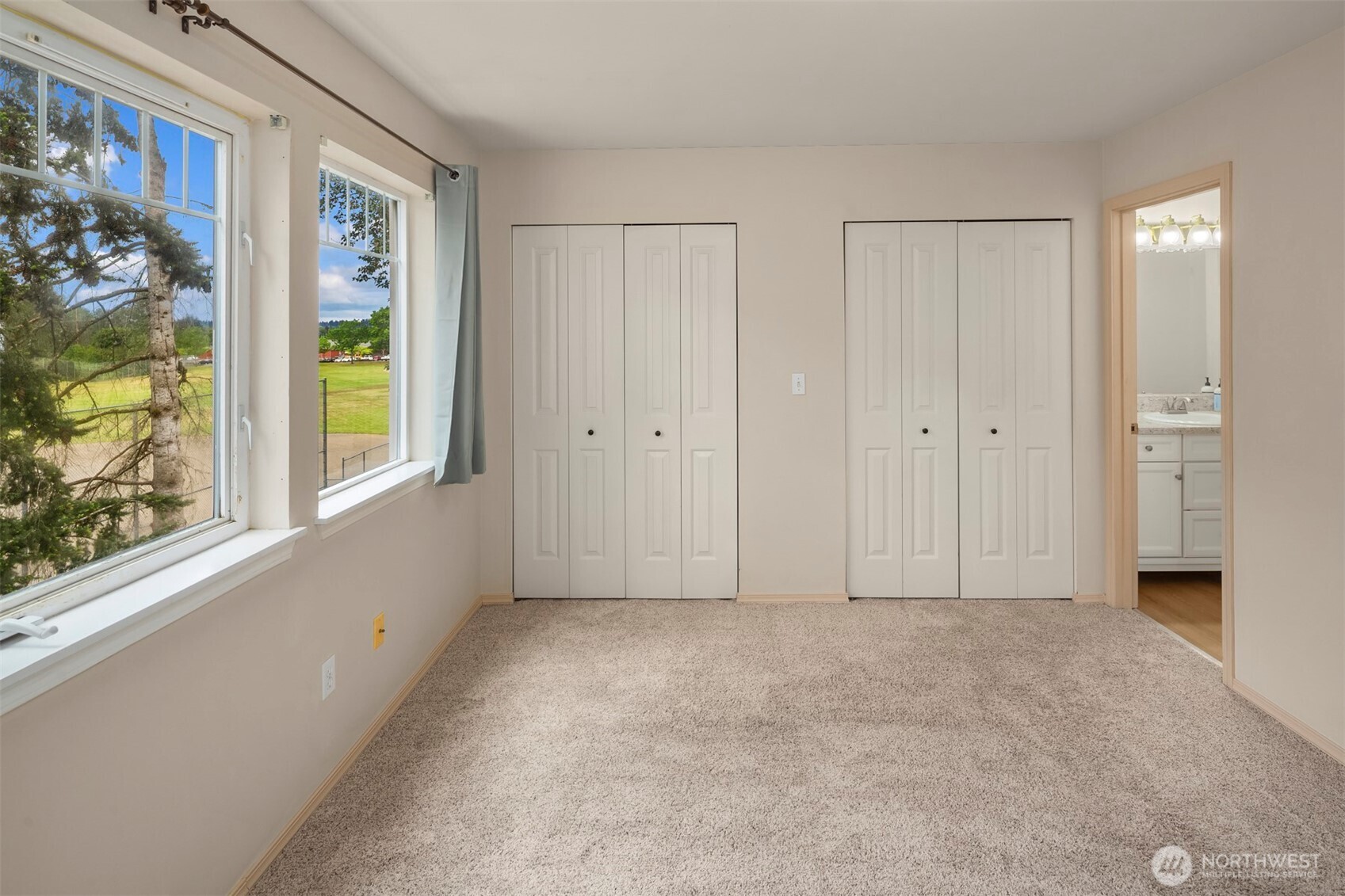 1006 37th Street SE Auburn WA 98002