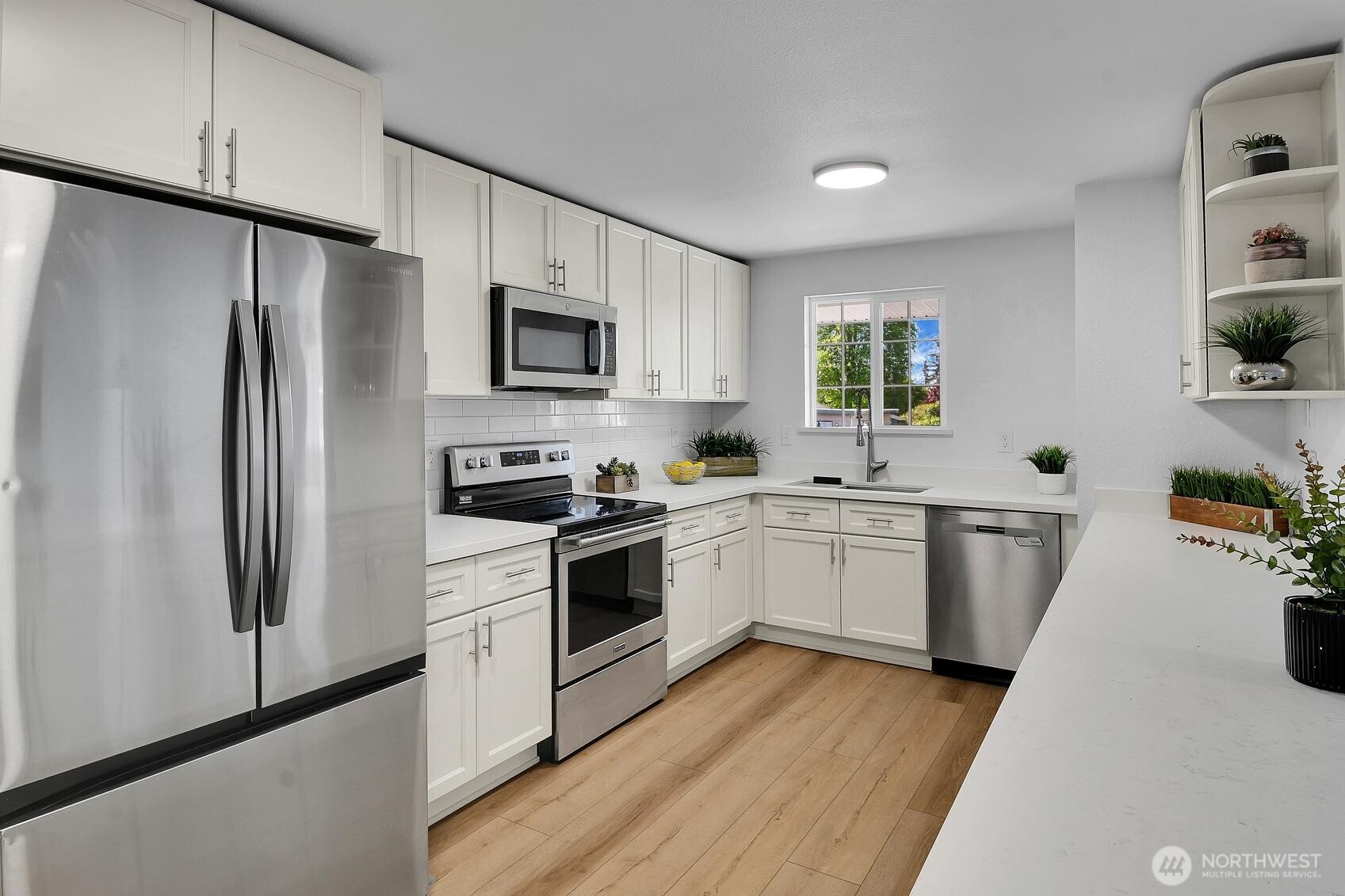 629 107th Place SW Everett WA 98204