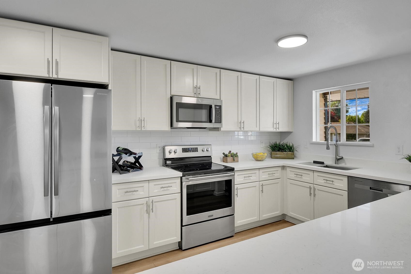 629 107th Place SW Everett WA 98204