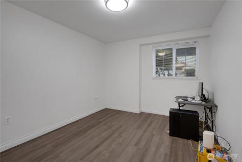 11002 SE Petrovitsky Road Renton WA 98055