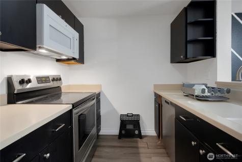 11002 SE Petrovitsky Road Renton WA 98055