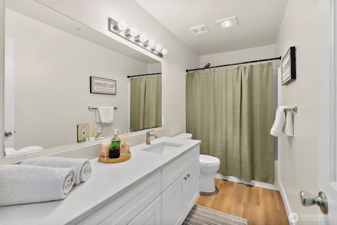 18505 SE Newport Way Issaquah WA 98027