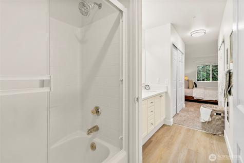 18505 SE Newport Way Issaquah WA 98027