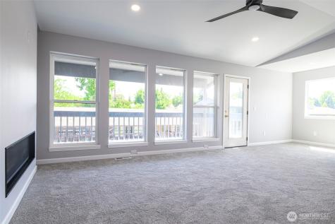 3 Burning Tree Drive Yakima WA 98902