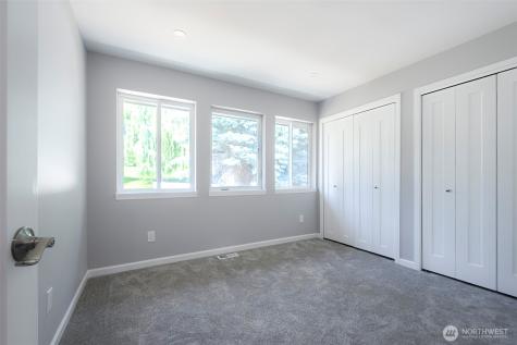 3 Burning Tree Drive Yakima WA 98902