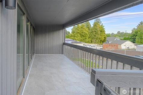 3 Burning Tree Drive Yakima WA 98902