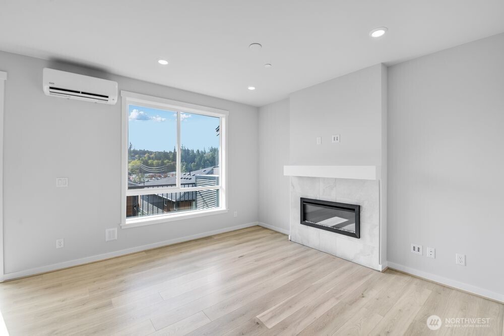 13209 NE 127th Way Kirkland WA 98034