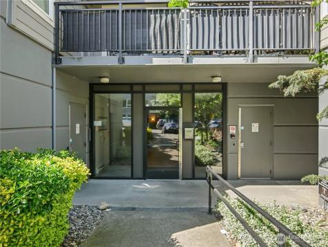 420 Valley Street Seattle WA 98109
