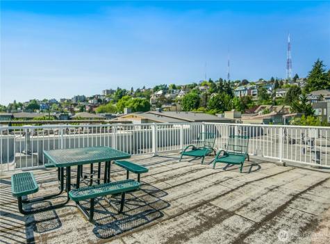 420 Valley Street Seattle WA 98109