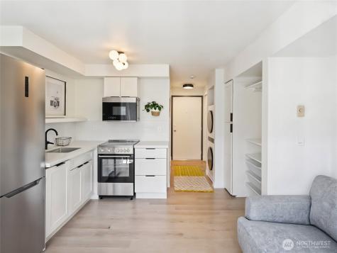 420 Valley Street Seattle WA 98109