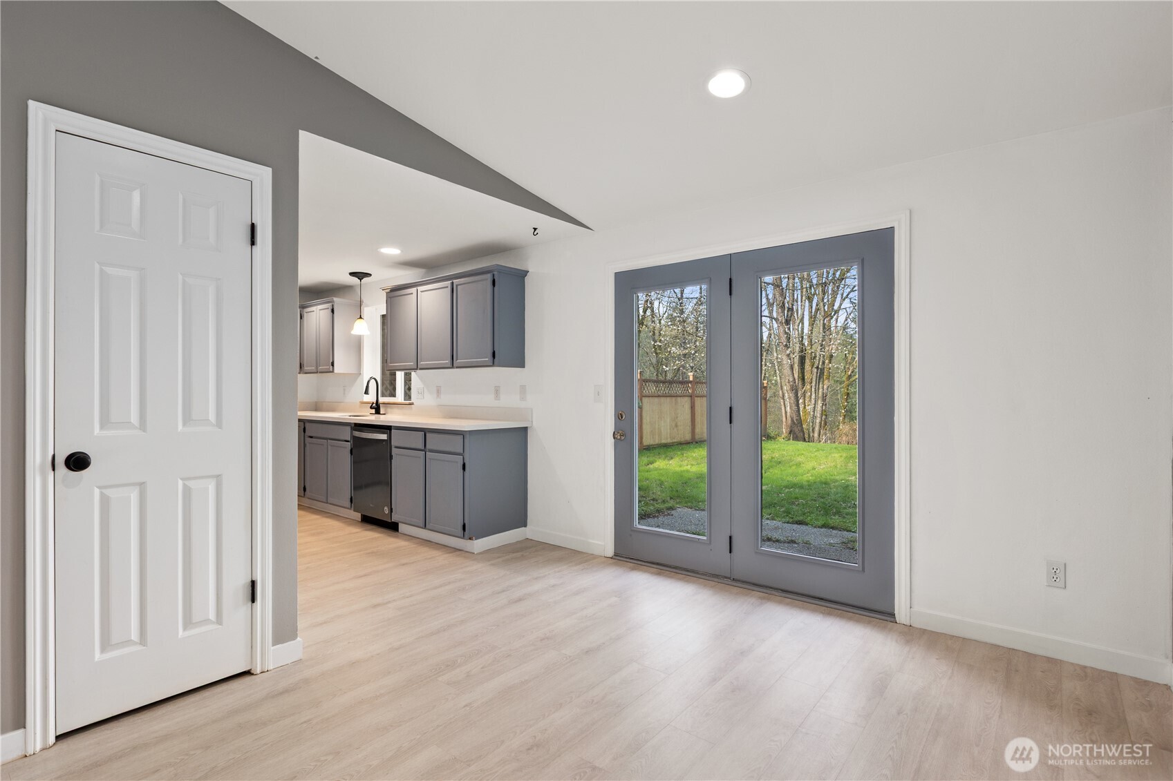 10236 42nd Avenue NE Marysville WA 98271