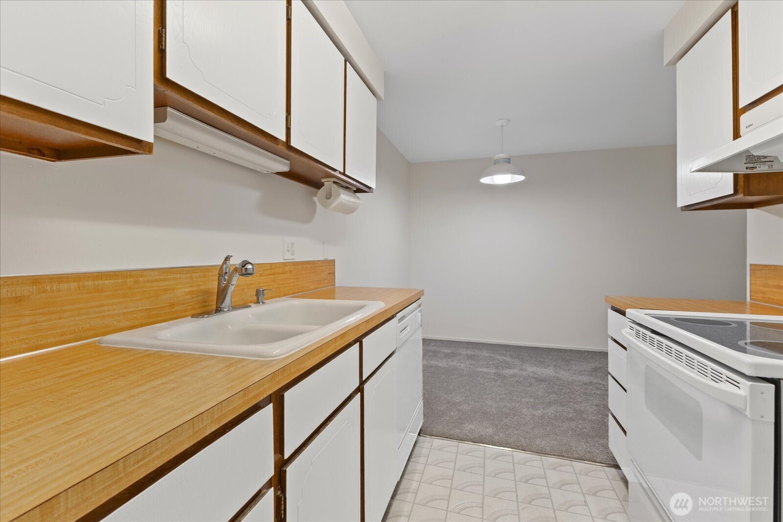 11006 NE 68th Street Kirkland WA 98033