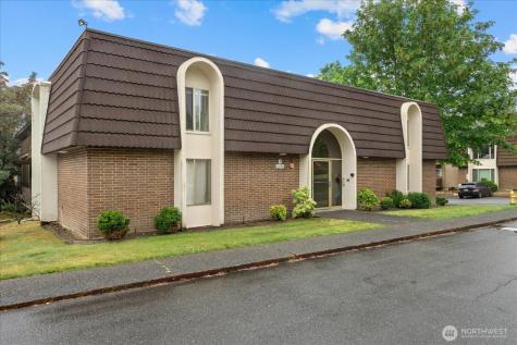 11006 NE 68th Street Kirkland WA 98033