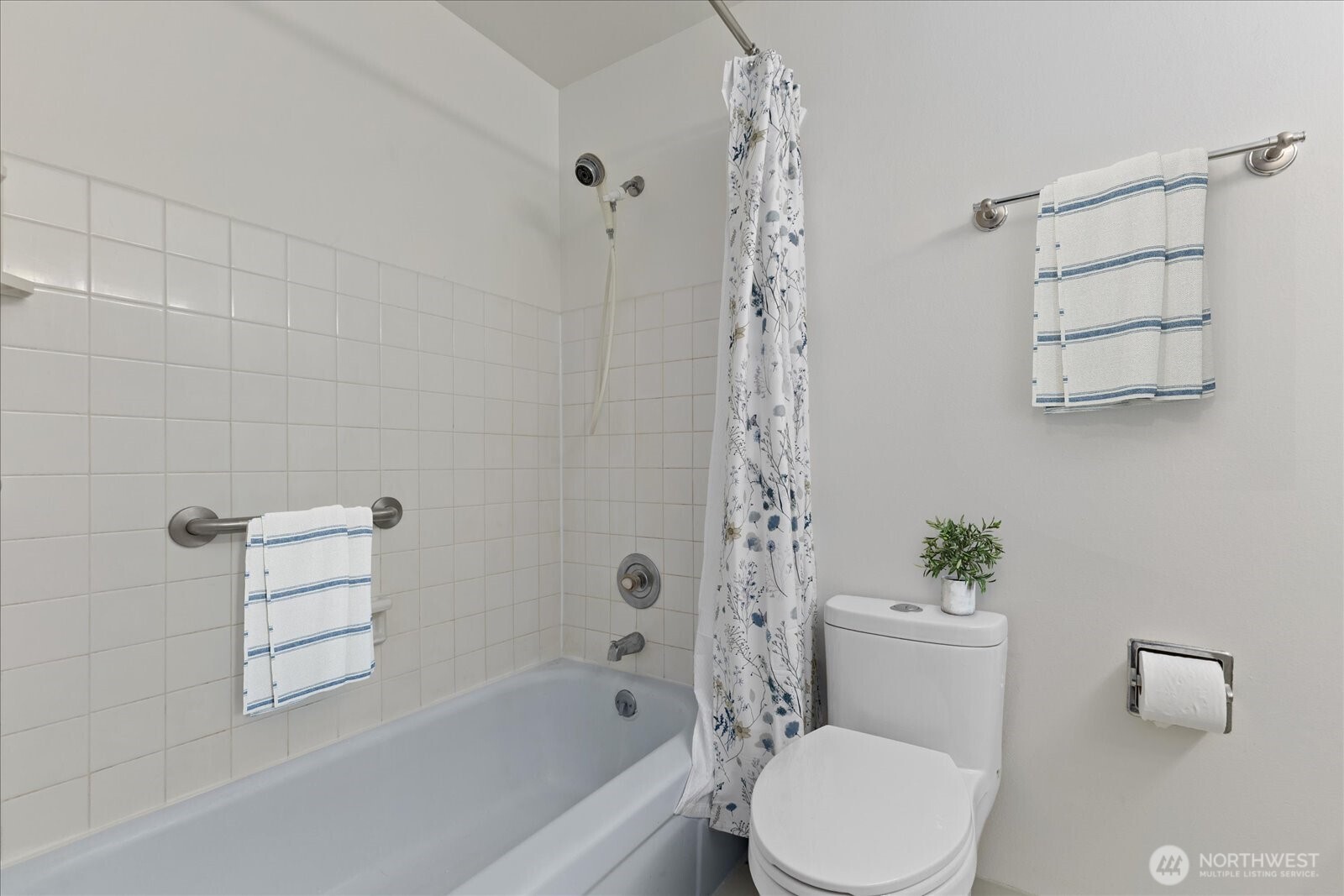 11006 NE 68th Street Kirkland WA 98033
