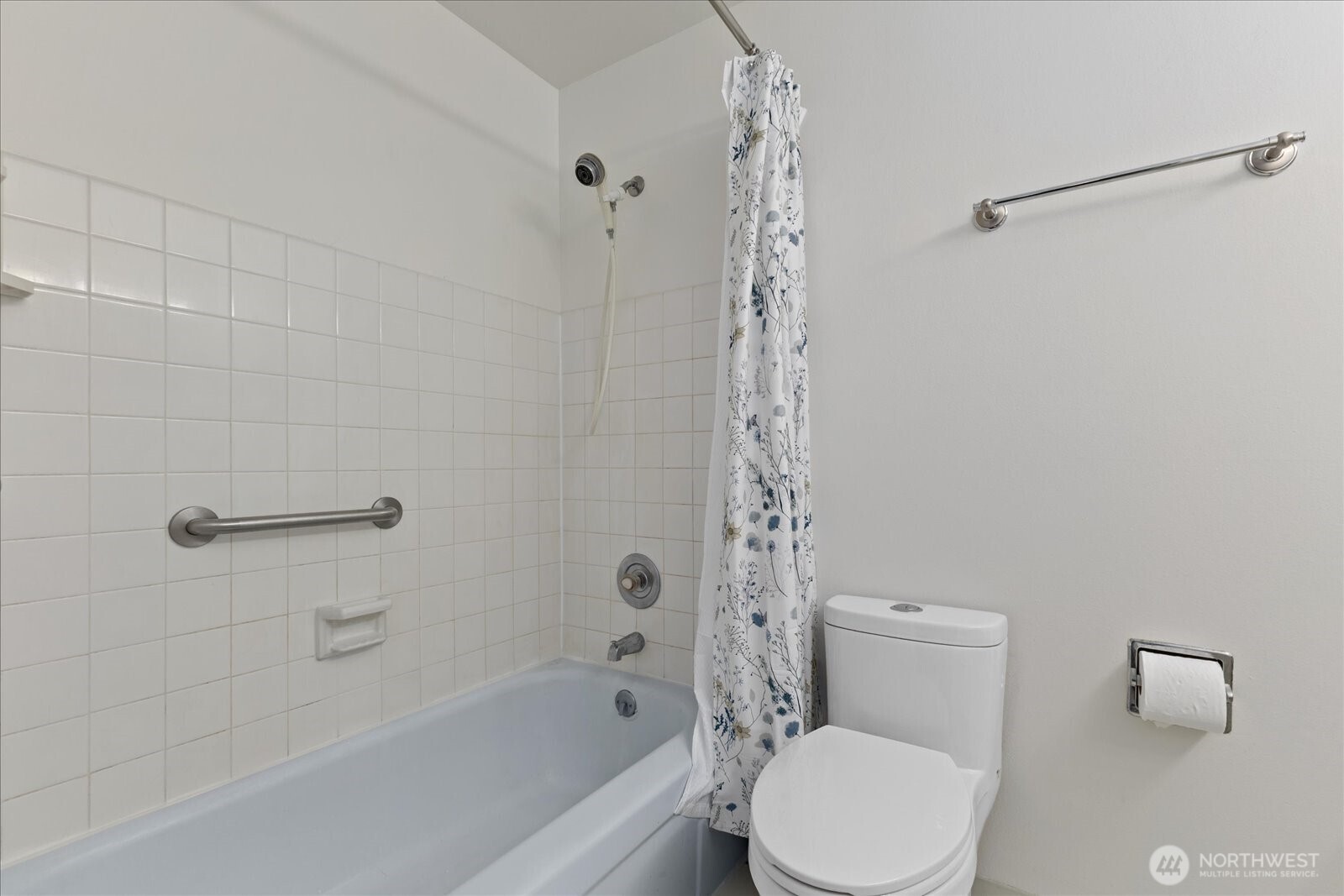 11006 NE 68th Street Kirkland WA 98033