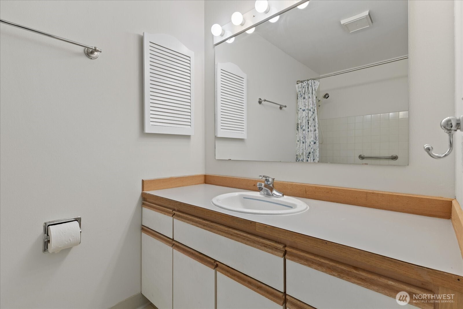 11006 NE 68th Street Kirkland WA 98033
