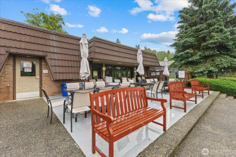 11006 NE 68th Street Kirkland WA 98033