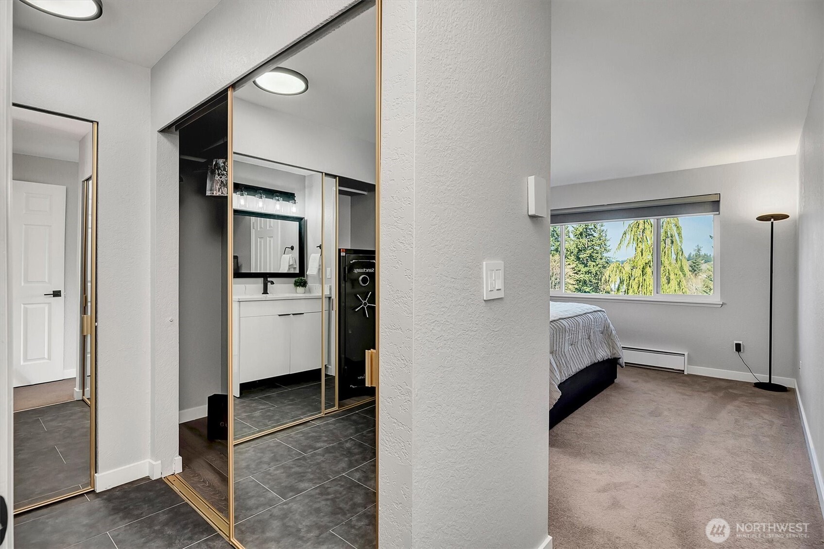 12707 NE 116th Street Kirkland WA 98034
