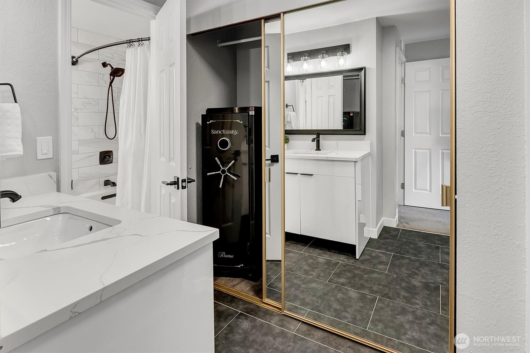 12707 NE 116th Street Kirkland WA 98034