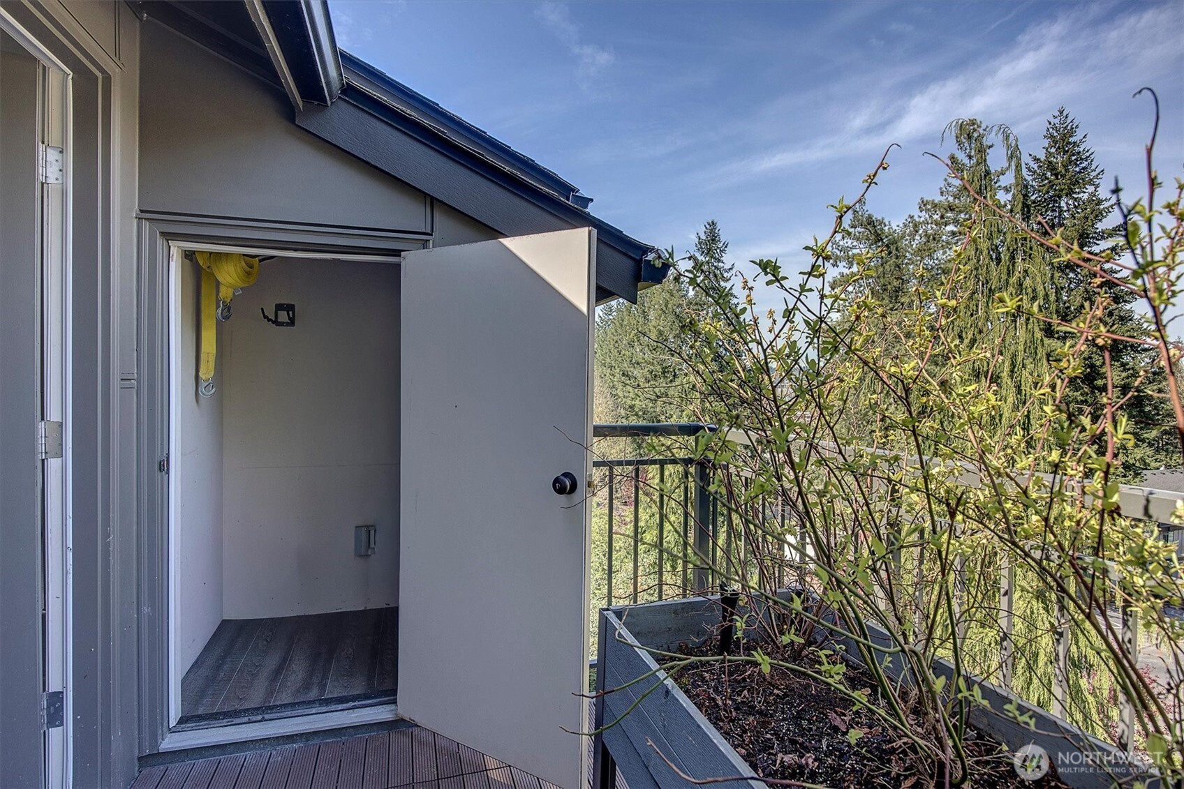 12707 NE 116th Street Kirkland WA 98034