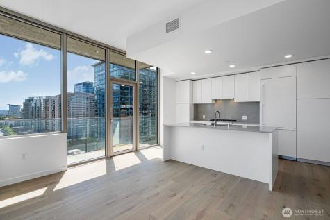 10232 NE 10th Street Bellevue WA 98004