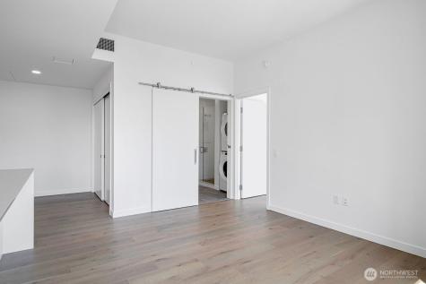 10232 NE 10th Street Bellevue WA 98004