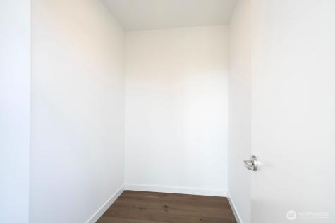 10232 NE 10th Street Bellevue WA 98004