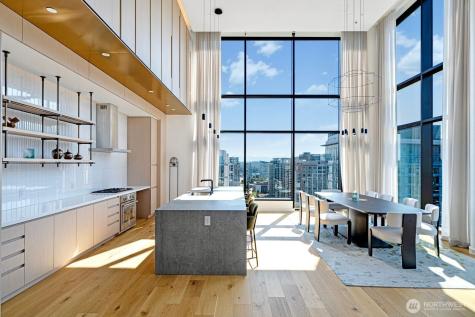10232 NE 10th Street Bellevue WA 98004