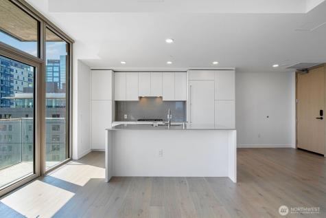 10232 NE 10th Street Bellevue WA 98004