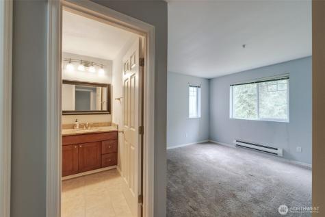 18501 SE Newport Way Issaquah WA 98027