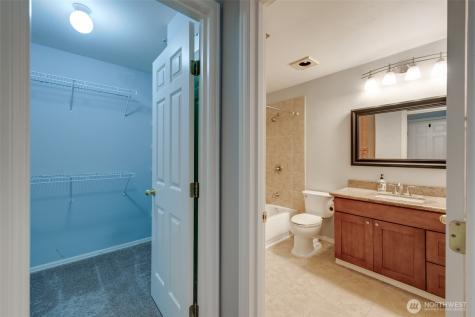 18501 SE Newport Way Issaquah WA 98027