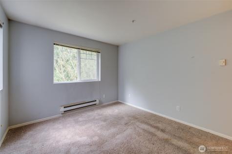 18501 SE Newport Way Issaquah WA 98027