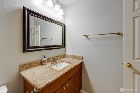 18501 SE Newport Way Issaquah WA 98027