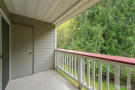 18501 SE Newport Way Issaquah WA 98027