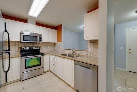 18501 SE Newport Way Issaquah WA 98027