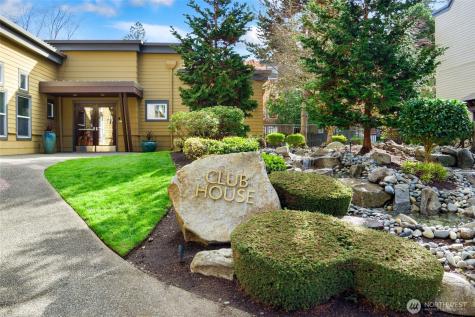 22910 90th Avenue W Edmonds WA 98026