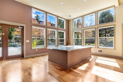 22910 90th Avenue W Edmonds WA 98026