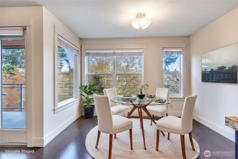 22910 90th Avenue W Edmonds WA 98026