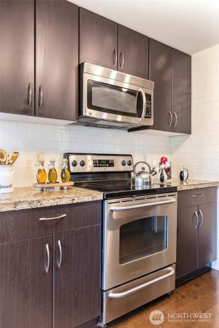 22910 90th Avenue W Edmonds WA 98026