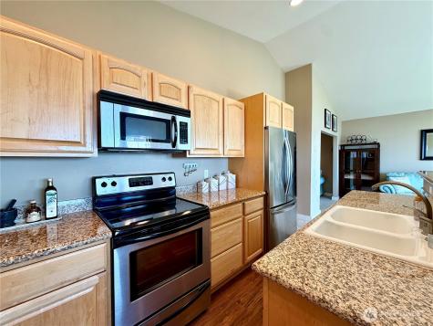 401 Westport View SW Ocean Shores WA 98569
