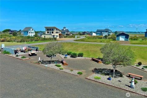 401 Westport View SW Ocean Shores WA 98569