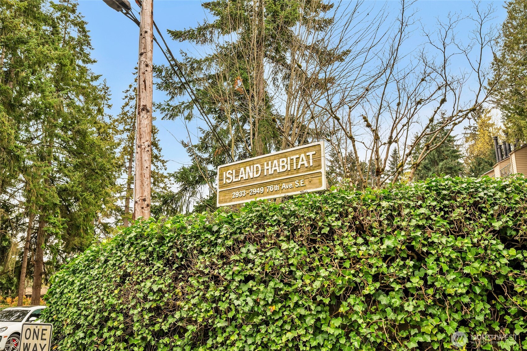 2939 76th Avenue SE Mercer Island WA 98040