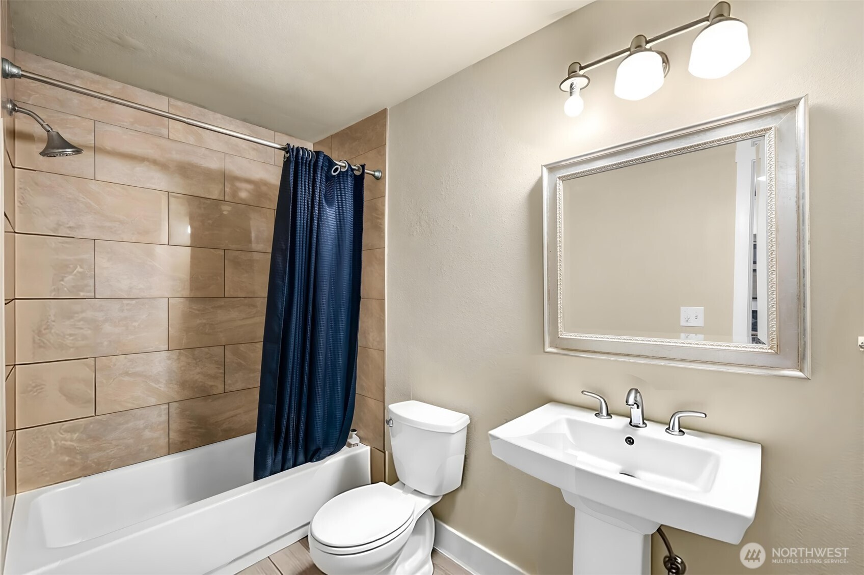 2939 76th Avenue SE Mercer Island WA 98040