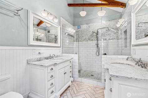 9510 9th Avenue NW Seattle WA 98117